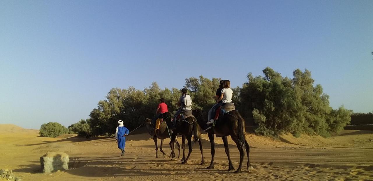 מרזאוגה Auberge Camping La Khaima מראה חיצוני תמונה